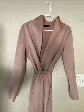 Zara Suede-Effect Tie-Waist Trench Coat in Mauve with Hoodie and pockets